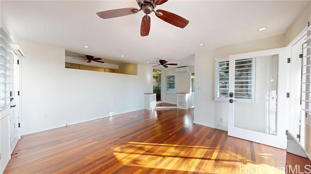 Building Photo - 3009 Alencastre Pl