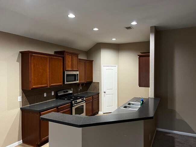 Foto del edificio - 23706 Red Glade Ct