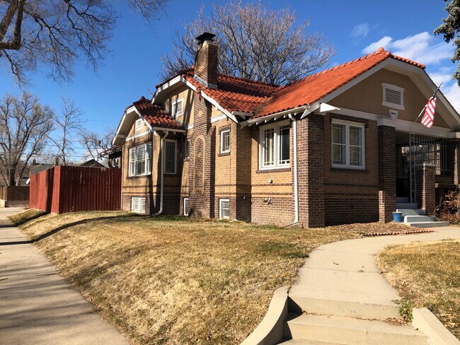 Building Photo - 2601 Forest St