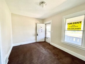 Building Photo - 1639-1639 E 31st St