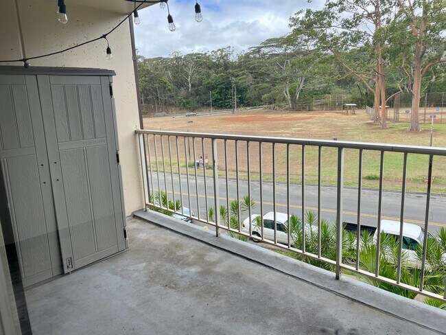 Foto del edificio - 1Bed / 1Bath / 1Parking W/D In Unit! Waipi...