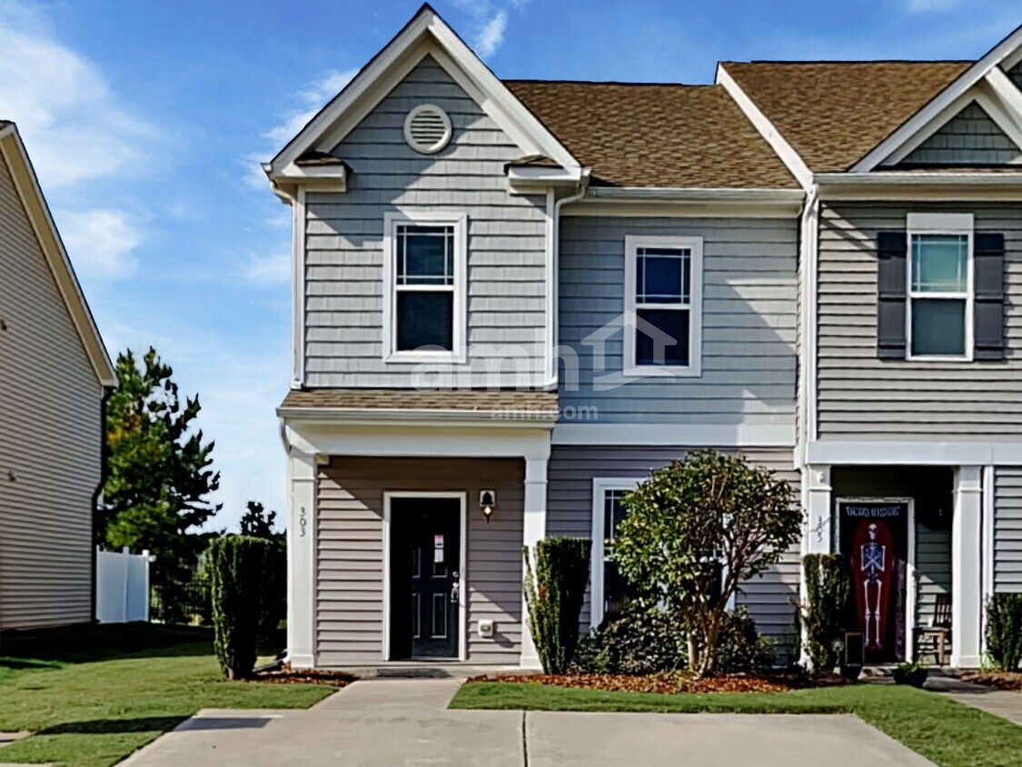 303 Brook Way House Rental in Rolesville, NC