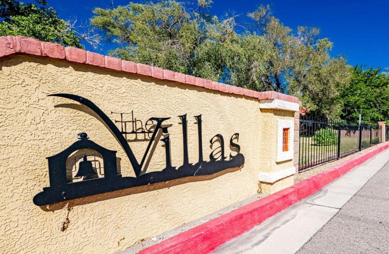 Foto principal - 601 Menaul Blvd NW