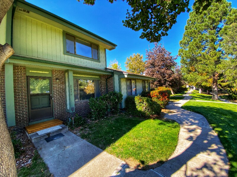 2282 S Oakland Way, Aurora, CO 80014 Townhome Rentals in Aurora CO