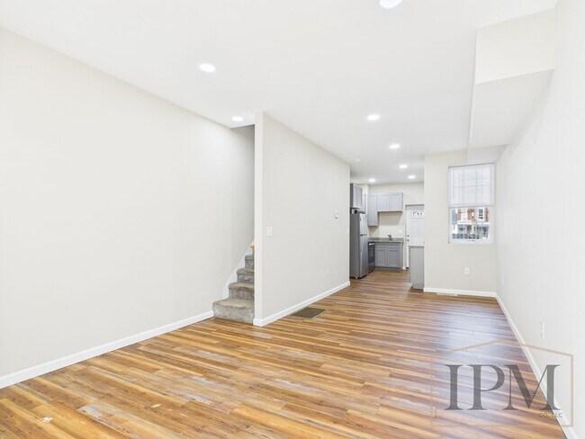 Foto del edificio - Available Now - Charming 3 Bedroom, 2 Bath...