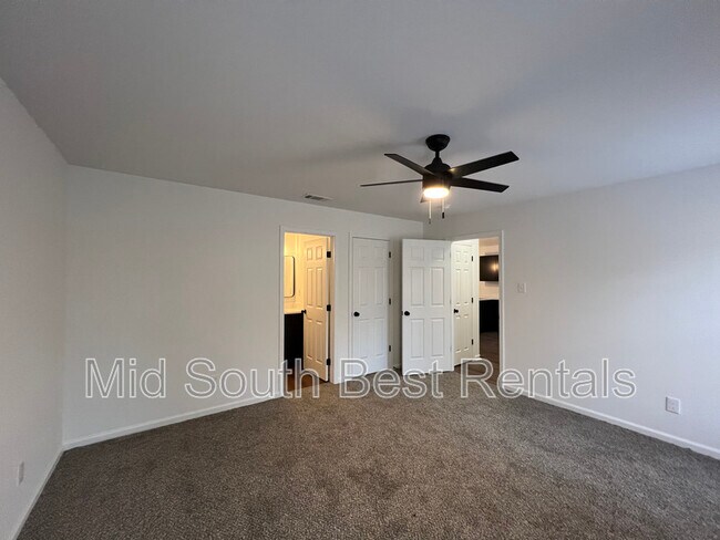 Foto del edificio - 1918 Pinedale Ave