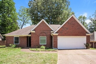 Building Photo - 5822 Michaelson Dr
