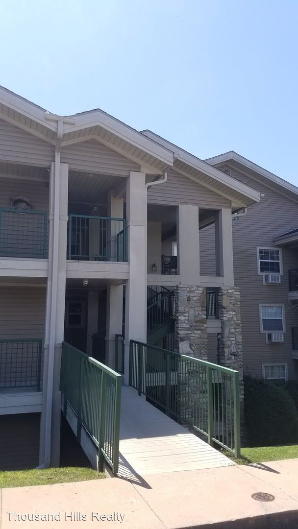 Foto del edificio - 2 br, 2 bath House - 180 W. Rockford Dr. #10