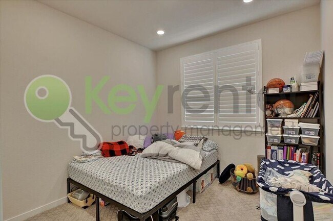 Foto del edificio - 4168 Gossamer St