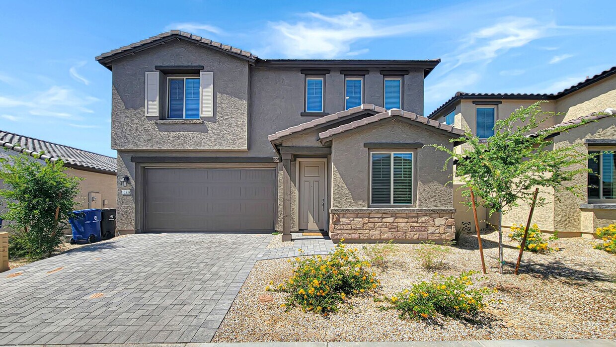 Foto principal - Great home, newer Tolleson Neighborhood