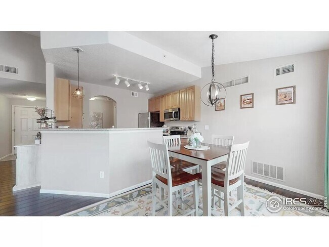 Foto del edificio - 1450 Blue Sky Way