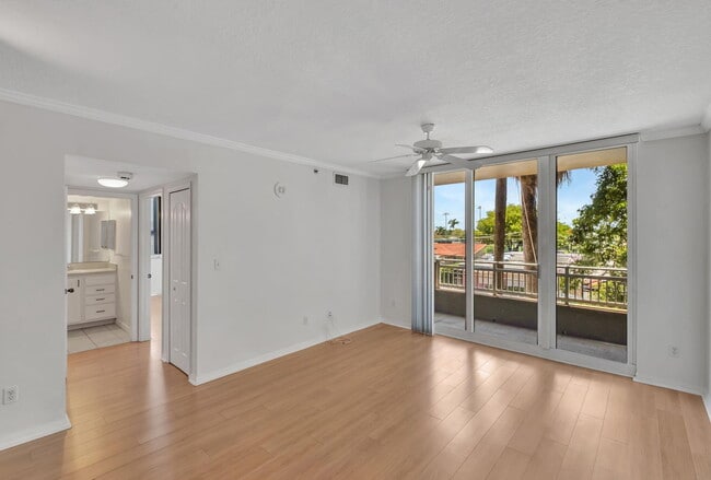 Foto del edificio - 2665 SW 37th Ave