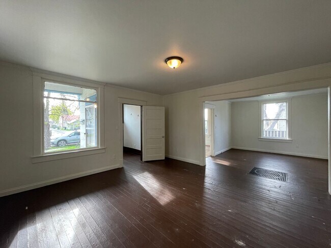 Foto del edificio - Northside 2 story