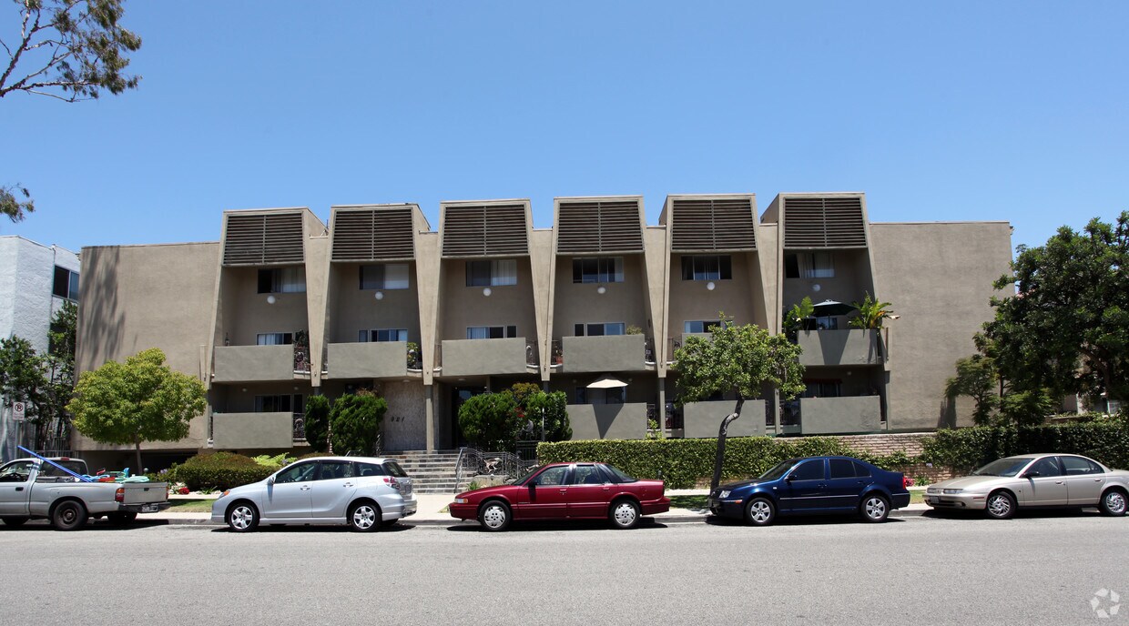 Foto principal - 921 10th St