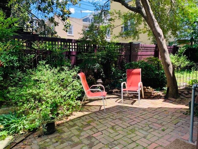 Big Backyard - 305 N 37th St