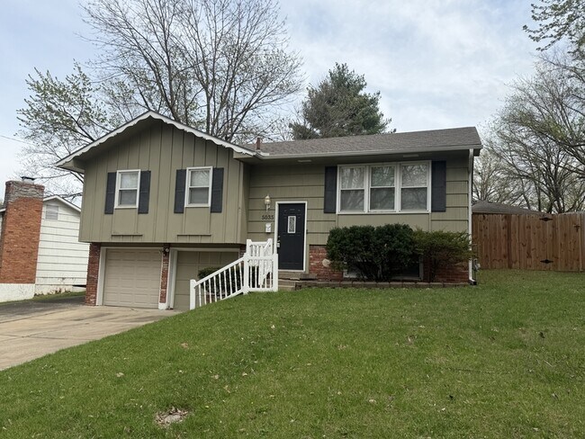 Foto del edificio - 5035 Overton Ave