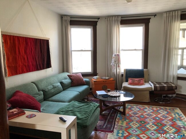 Foto del edificio - 52 Canner St