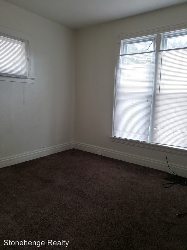 Building Photo - 3 br, 1 bath House - 844 Mark St.