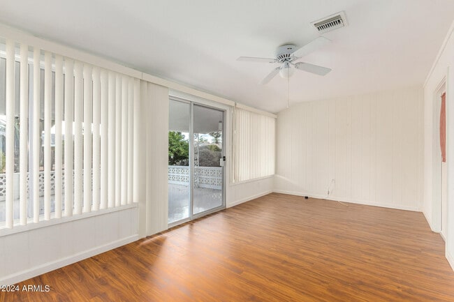 Foto del edificio - 10725 W El Capitan Cir