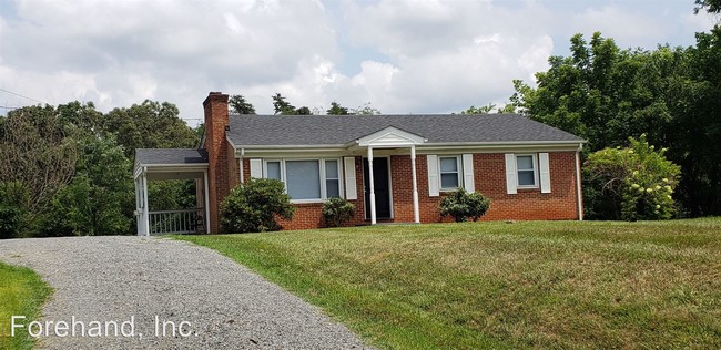Building Photo - 3 br, 1 bath House - 3026 Thomas Nelson Hwy.