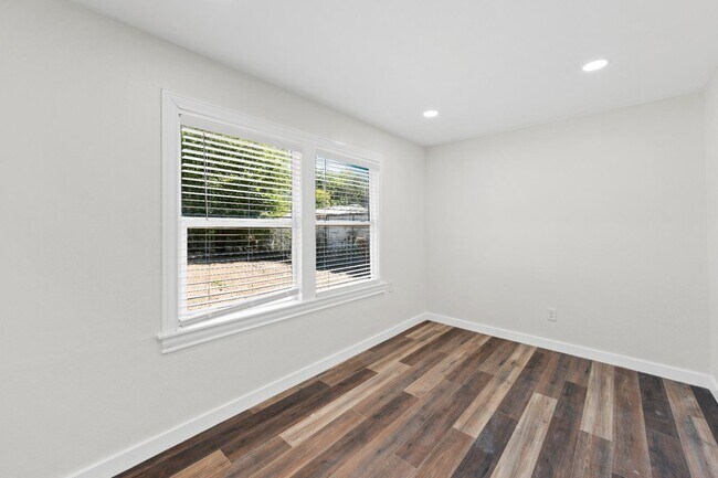 Foto del edificio - 1105 Maxfield St