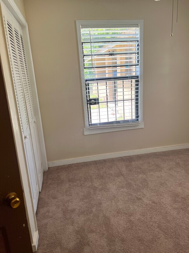 1115 Pansy St, Jackson, MS 39213 House Rental in Jackson, MS