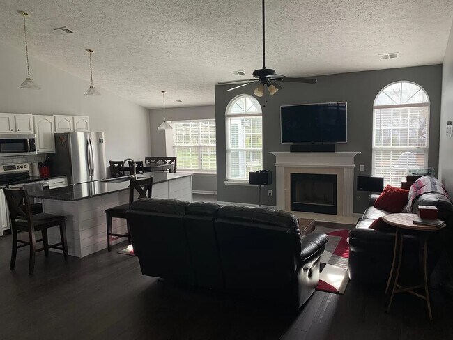 Foto del edificio - 2242 Stonewood Ln