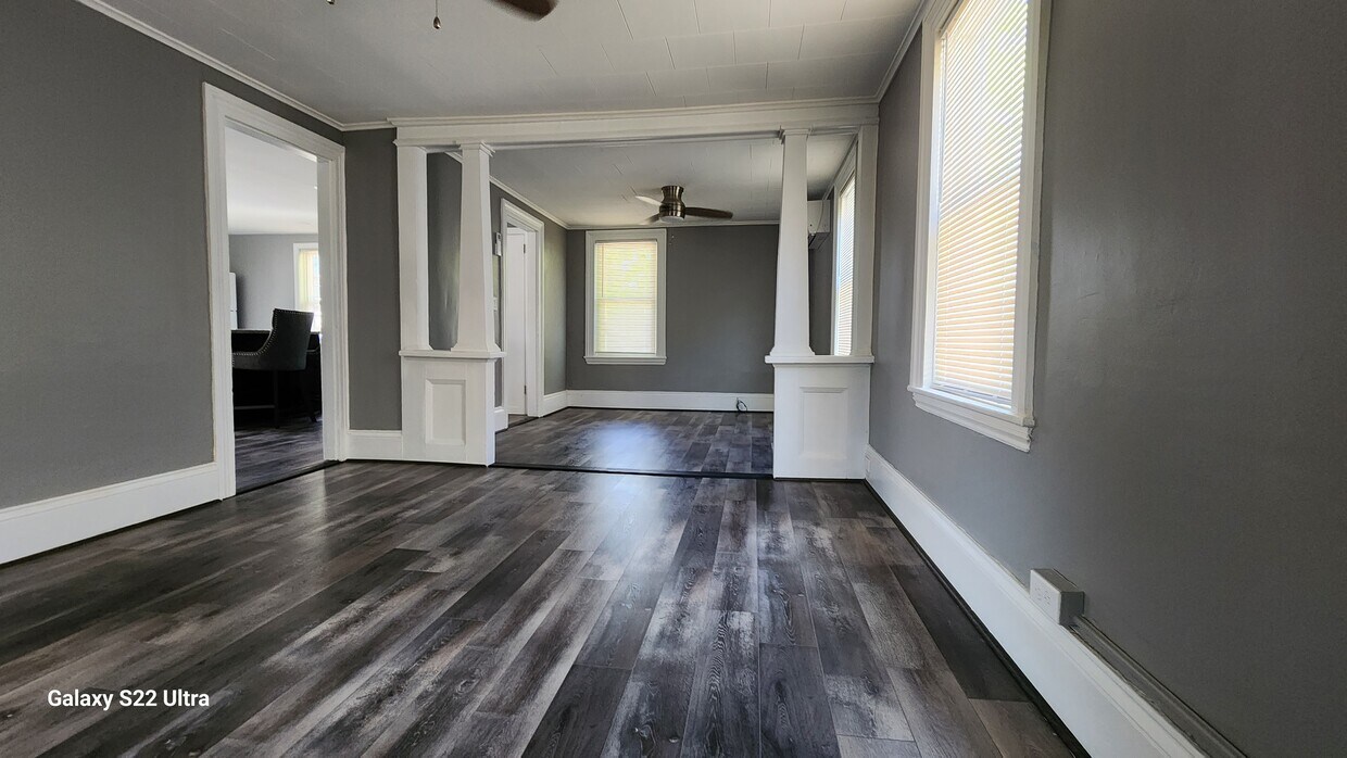 48 Smith st Unit 2nd floor, Putnam, CT 06260 Apartments in Putnam, CT