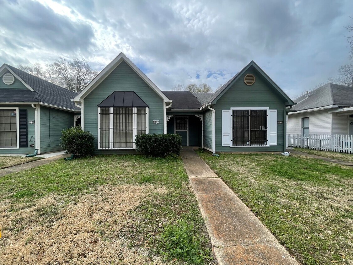 1027 Dalzell St, Shreveport, LA 71104 House Rental in Shreveport, LA