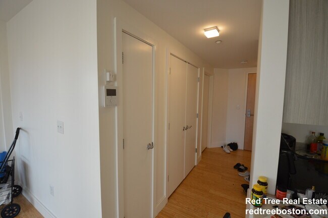 Building Photo - 40 Malvern St