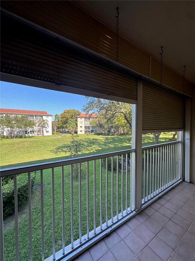 Foto del edificio - 1300 SW 124th Terrace
