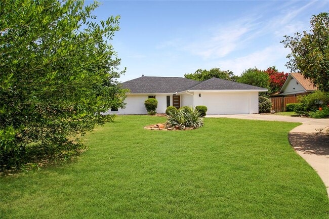 Building Photo - 12305 Rustic Manor Ct