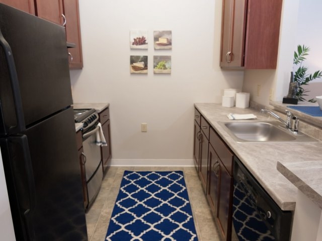 Kitchen - Pine Valley Lofts