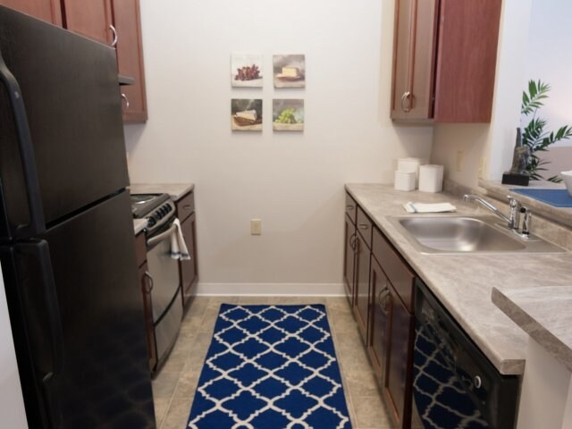 Cocina - Pine Valley Residential, LLC