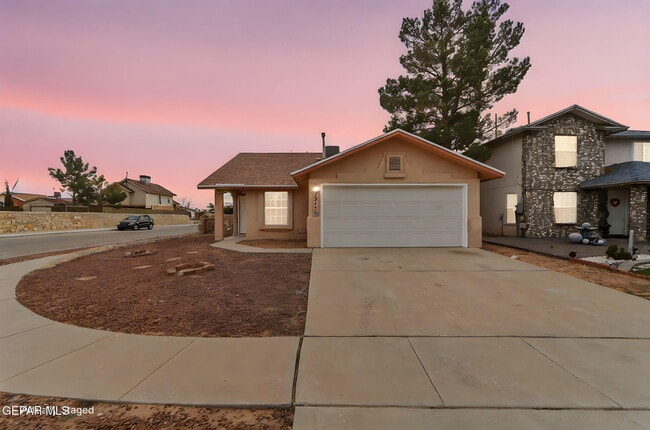 Building Photo - 12130 Rd House Dr