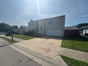 Building Photo - 4616 Lily Ln