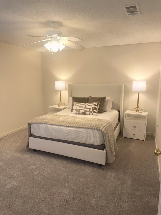 Photo - Lexington Pointe Apartment Homes