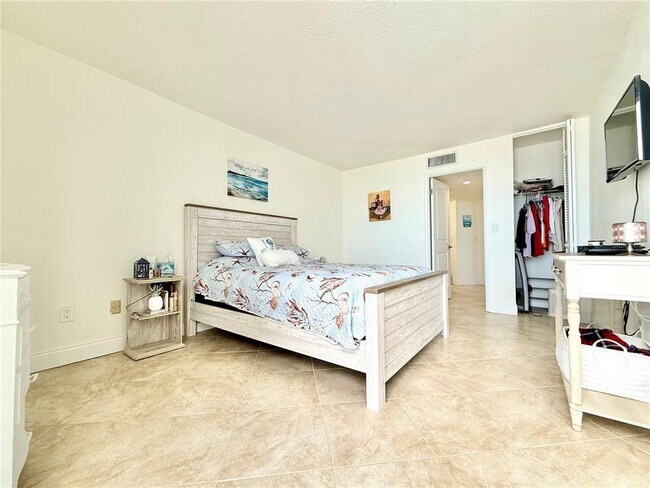 Foto del edificio - 3047 S Atlantic Ave