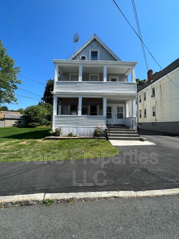 Foto del edificio - 3 Lansing Ave