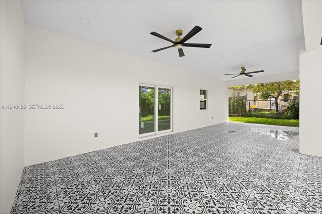 Foto del edificio - 930 34th St