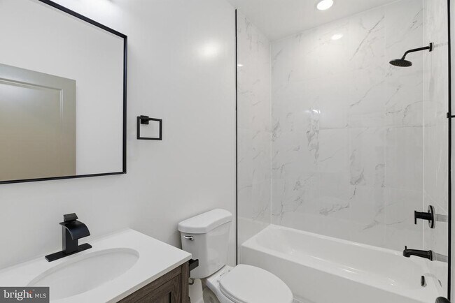 Foto del edificio - 2223 N 22nd St