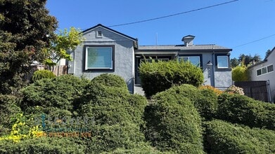 Building Photo - 6238 Majestic Ave