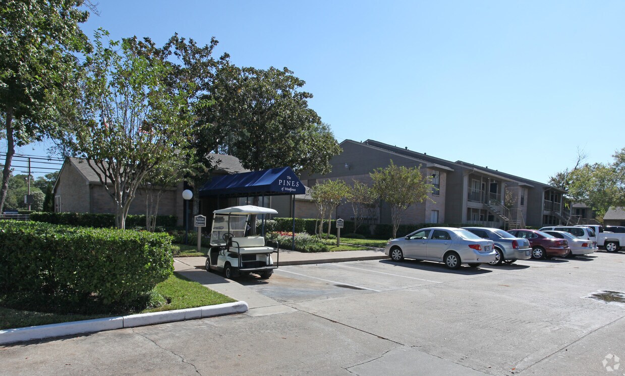 Pines of Woodforest Apartments Houston, TX
