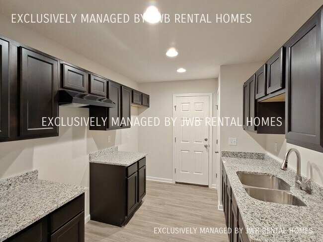 Building Photo - 3848 Soutel Dr