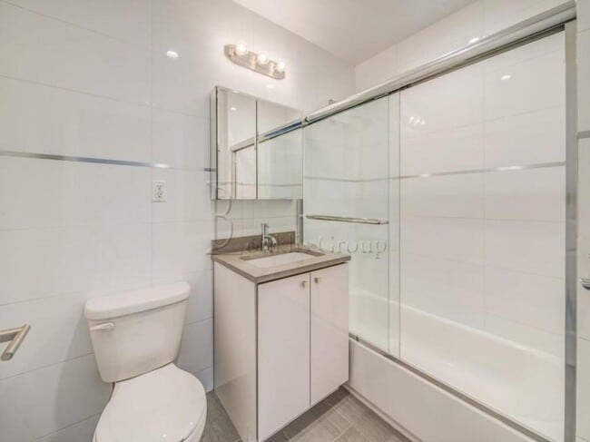 Photo - 1 bedroom in ASTORIA NY 11103 Apartment