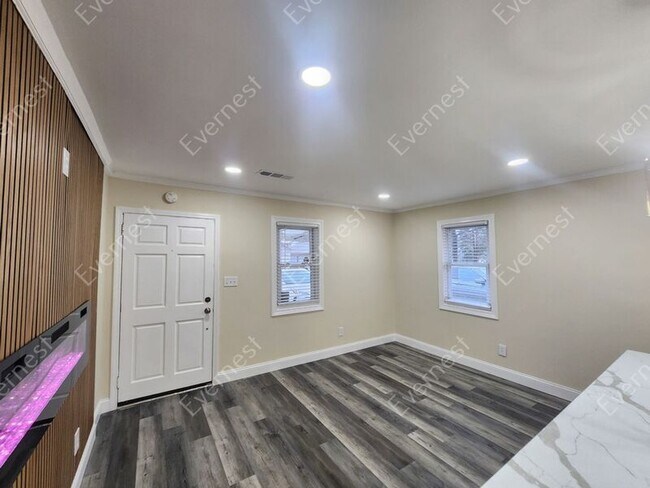 Foto del edificio - 1000 Hill St SE