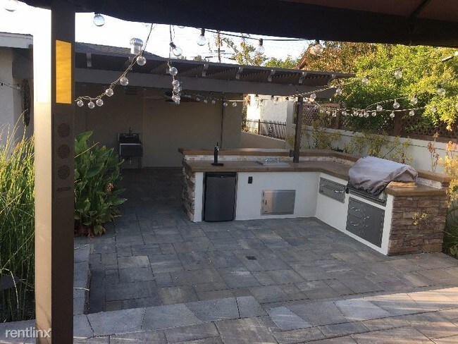 Building Photo - 9459 Wharton Rd