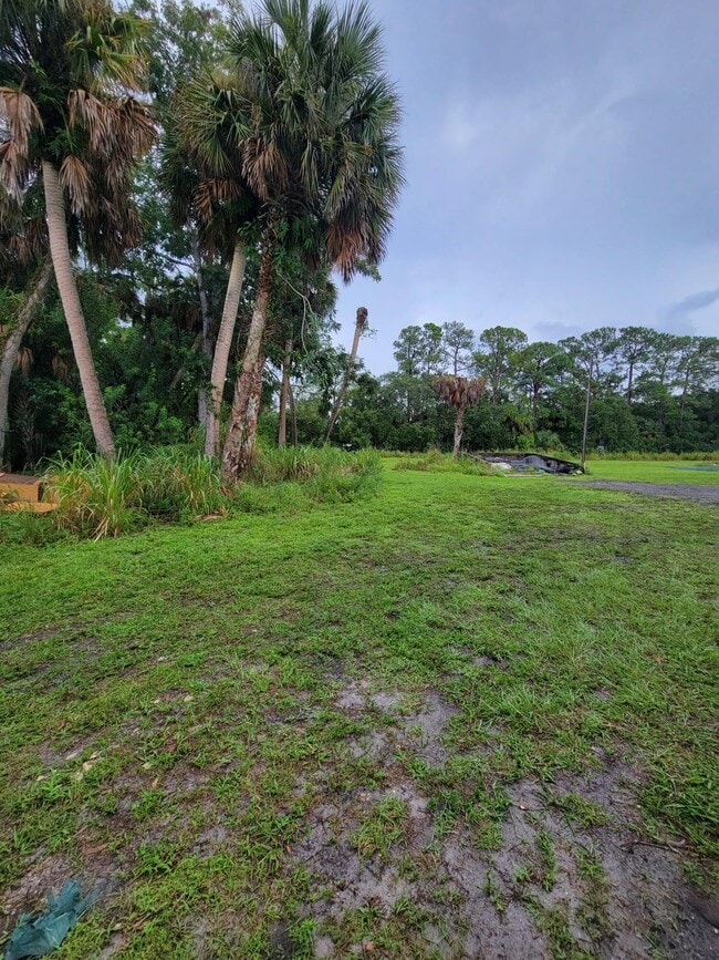 Building Photo - 5728 St Lucie Blvd