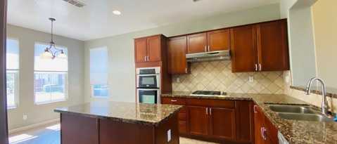 Building Photo - 887 Lemieux Ln