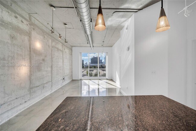 Building Photo - 2001 S Biscayne Blvd